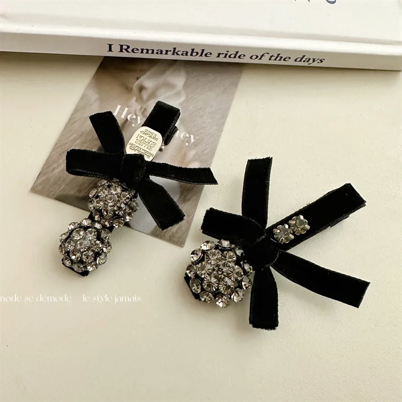 Rhinestone Black Velvet Bowknot Duck Mouth Clip Versatile Hair Ornament Autumn and Winter New Premium Small Hair Clip Headwear