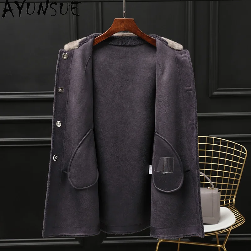 معاطف شيرلينغ من الأغنام الحقيقية من AYUNSUE معطف صوف 100% للنساء 2025 ملابس شتوية للسيدات بياقة من فرو المنك والفرو المركب