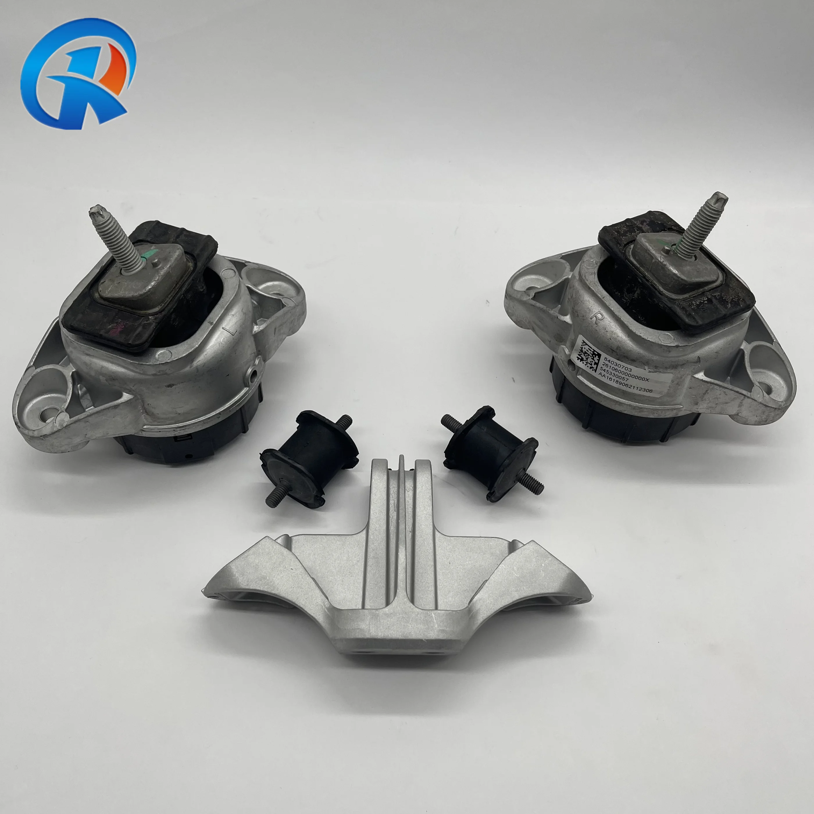 1 Set Engine and Transmission Support Bushing Brackets for the Cadillac CT6 2.0t