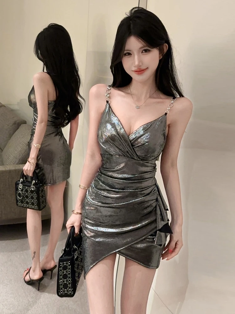 Low- Cut Flashing Fabric Metal Texture Sexy High Waist Asymmetrical Slimming Chain Strap Short Dress Vest Style No Sleeve V-Neck
