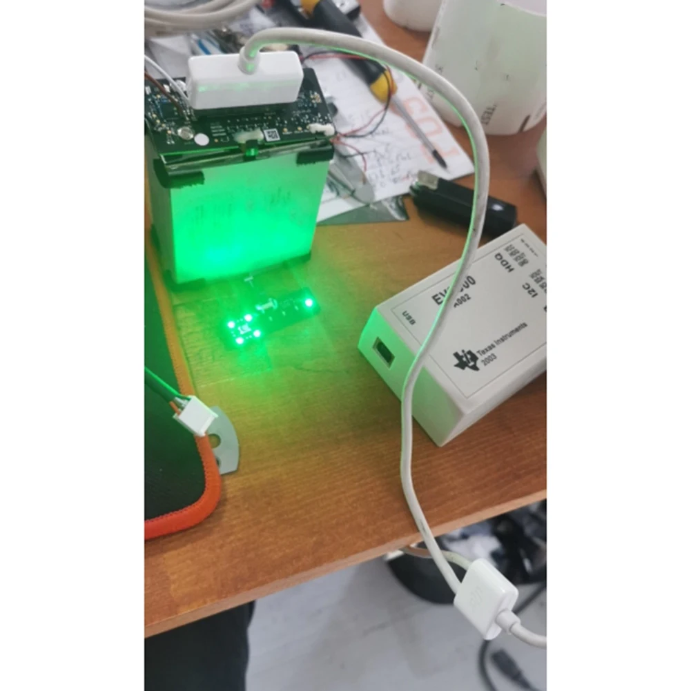 T23C Latest EV2300 TI HPA002 Interface Development Tools USB-Based PC Int Board Tool Is For Evaluation Of BQ8012