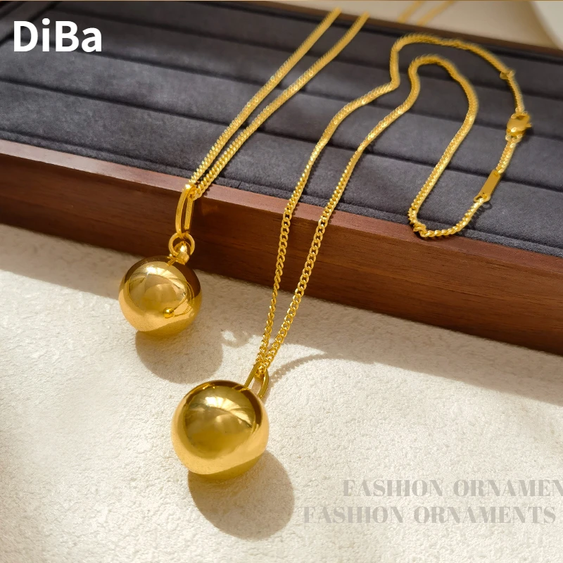 

Jewelry Round European and American Design Ball Pendant Necklace Elegant Temperament Gold Color Chain For Women Accessories