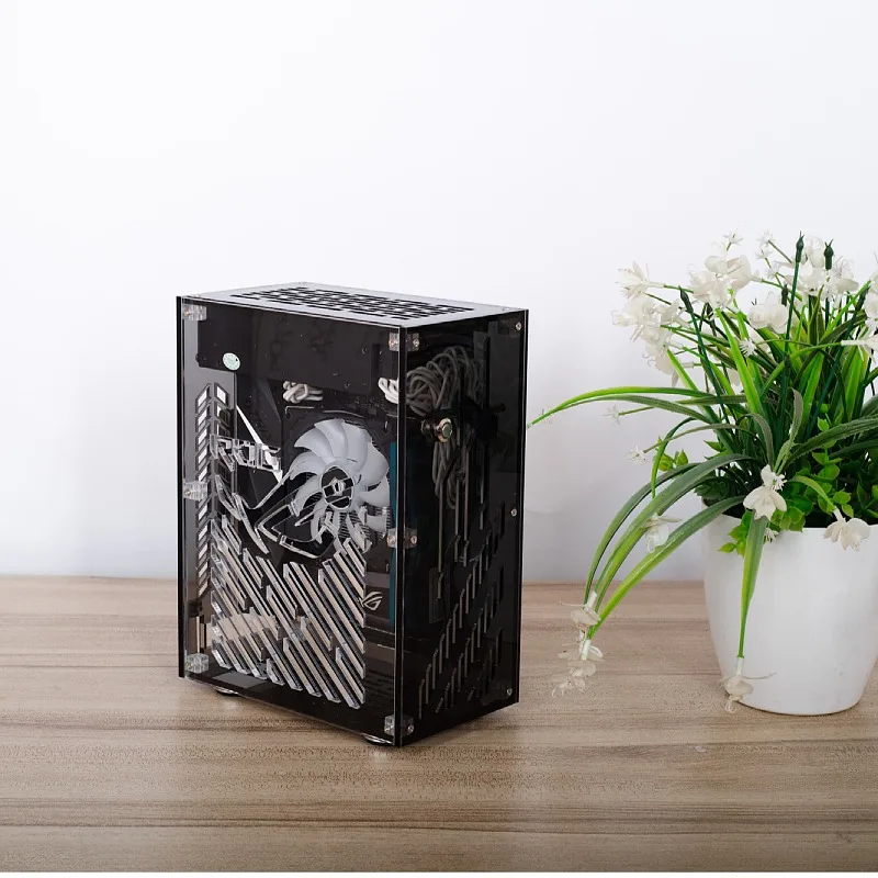 The latest model, compact small 1U semi-high knife card ITX portable fully transparent side-transparent small main case