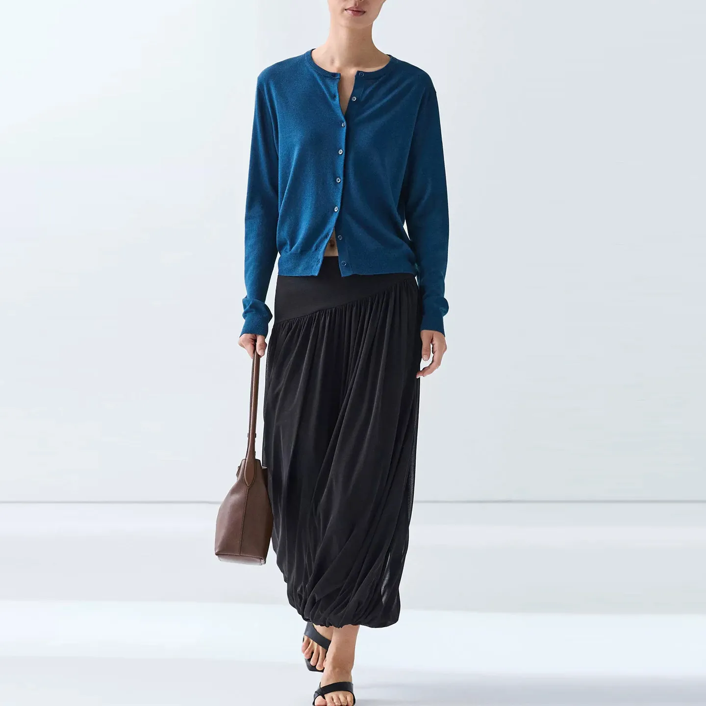 Women's Casual Style Knitted Long Sleeve round Neck Open Front Shirt Summer 2026 Loose Fit Short Coat Button Closure