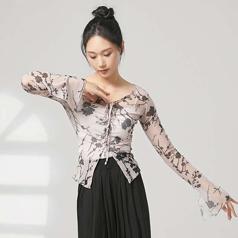 

Women's Dance Suit Top Long Flared Sleeve Saree Floral Printed Mesh Sheer Shirt Body Rhyme Practice Costume Daily Casual Clothes