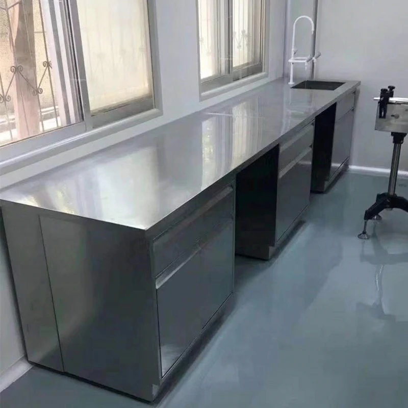 

High Quality Laboratory Grade Easy Clean Corrosion Resistant Stainless Steel Work Bench For Hospital School Medicien Lab