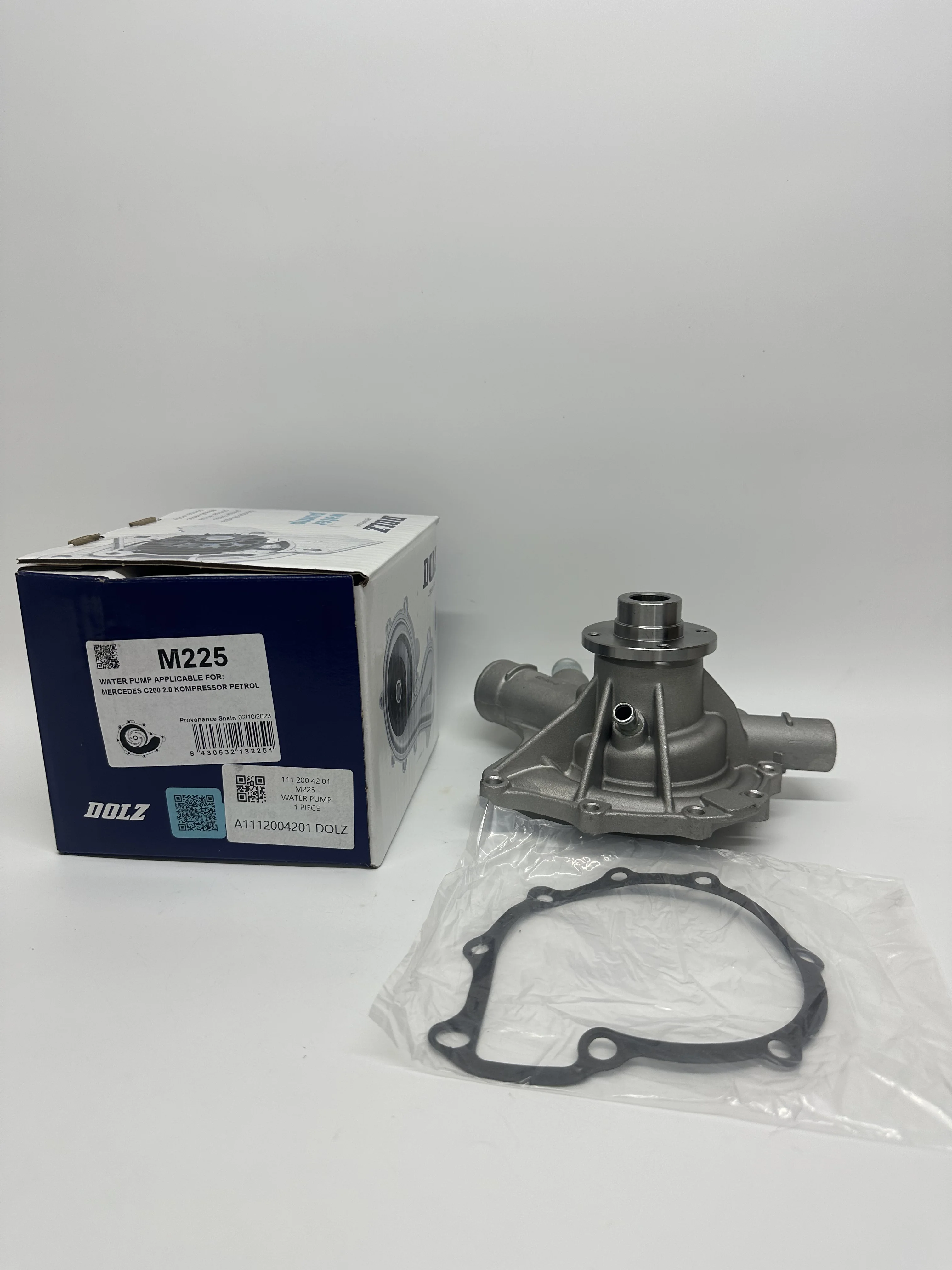 

1112004201 new for Mercedes-benz C180, W203. S203, CL203, M111 engine water pump cooling water pump