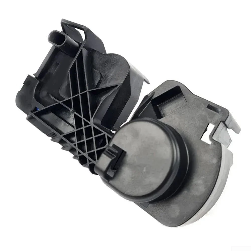 2468700558 Engine Hood Lock Bonnet Catch For Benz W176 W246 X156 C117 Car Front Cover Latch Release Lever 6 Pole