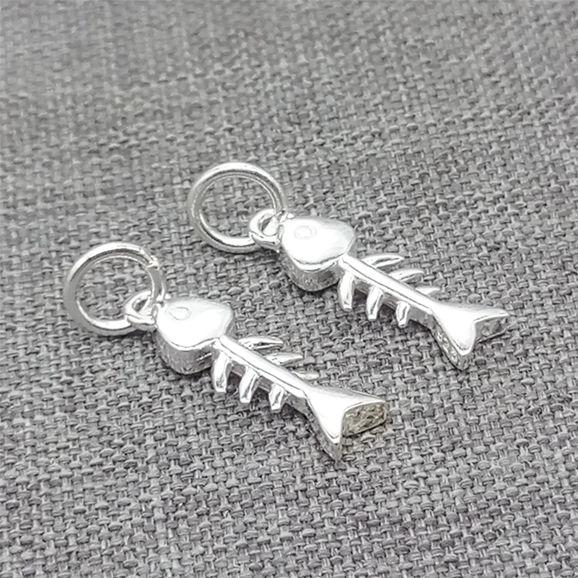 2 Pieces 925 Sterling Silver Fish Skeleton Pendant Charms Double Sided for Bracelet Making