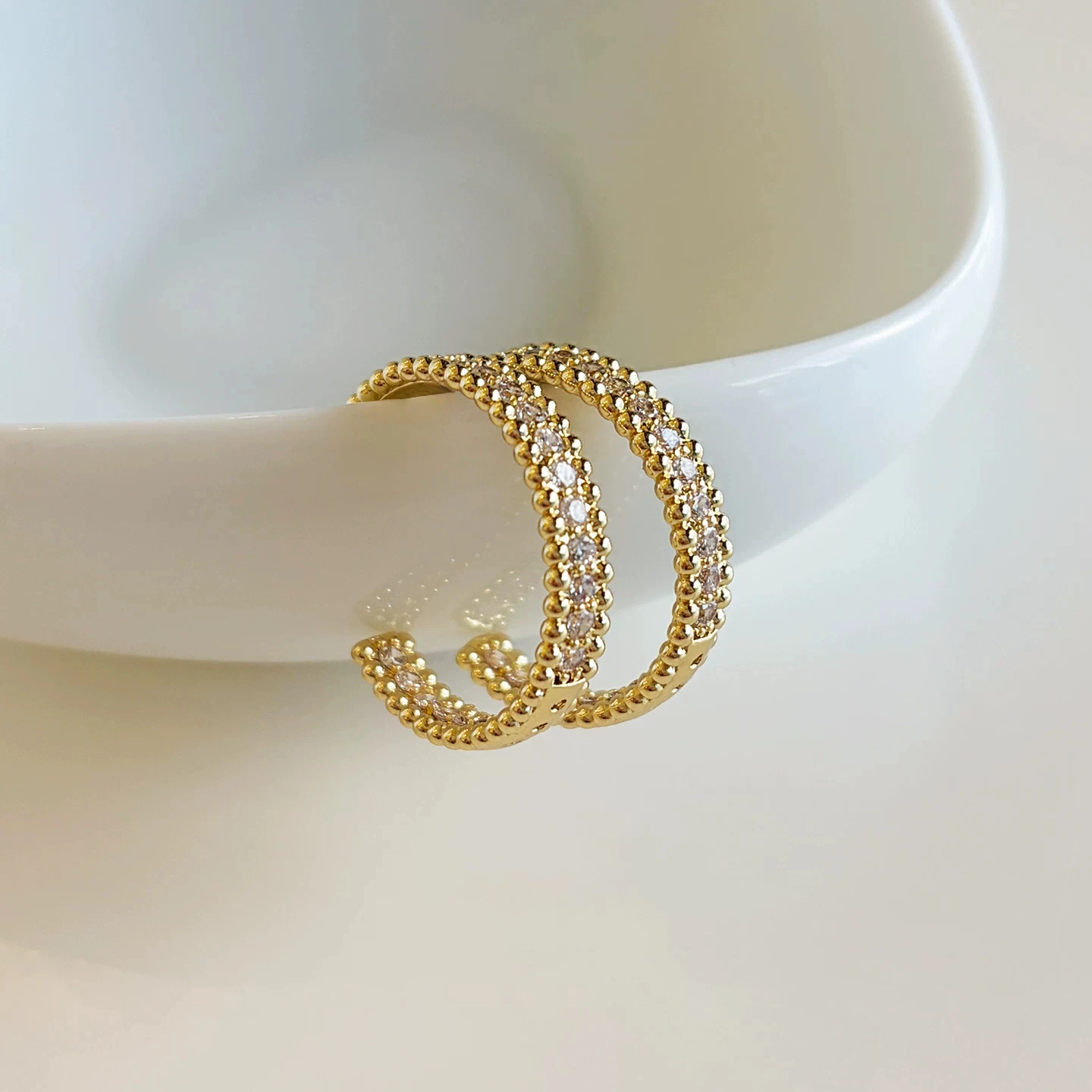 boucles-d'oreilles-raytimone-de-luxe-en-forme-de-c-serties-de-diamants-bijoux-de-mode-polyvalents-et-elegants-pour-femmes