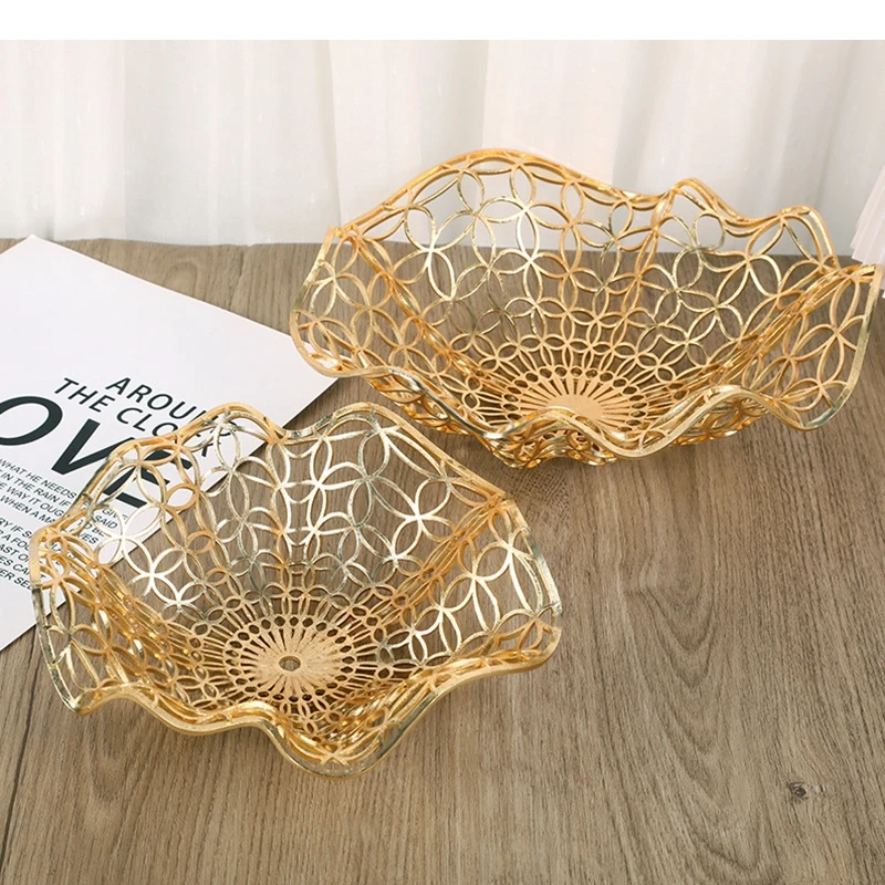 Metal Fruit Plate Gold Hollow Geometry Irregularity Tray Desktop Storage Container Snack Home Decoration Accessories