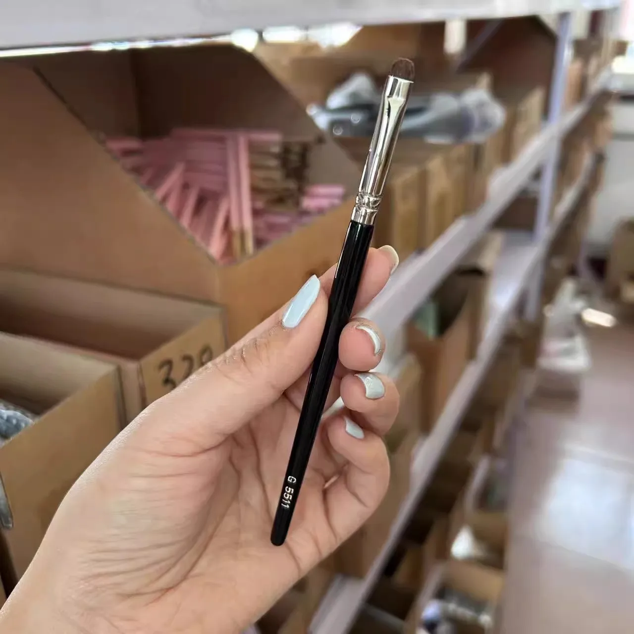 J5533 J5549 J5529 Augenbrauenpinsel aus Rosshaar, breiter Augenbrauenpinsel, flachköpfiger, abgewinkelter Augenbrauenpuderpinsel HAKUHODO Augen-Make-up-Tools