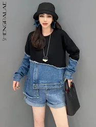 SHENGPALAE Irregular Denim Patchwork Sweatshirt For Women Fashion Contrast Color Niche Design Pullover Top Autumn 2024 New R7920