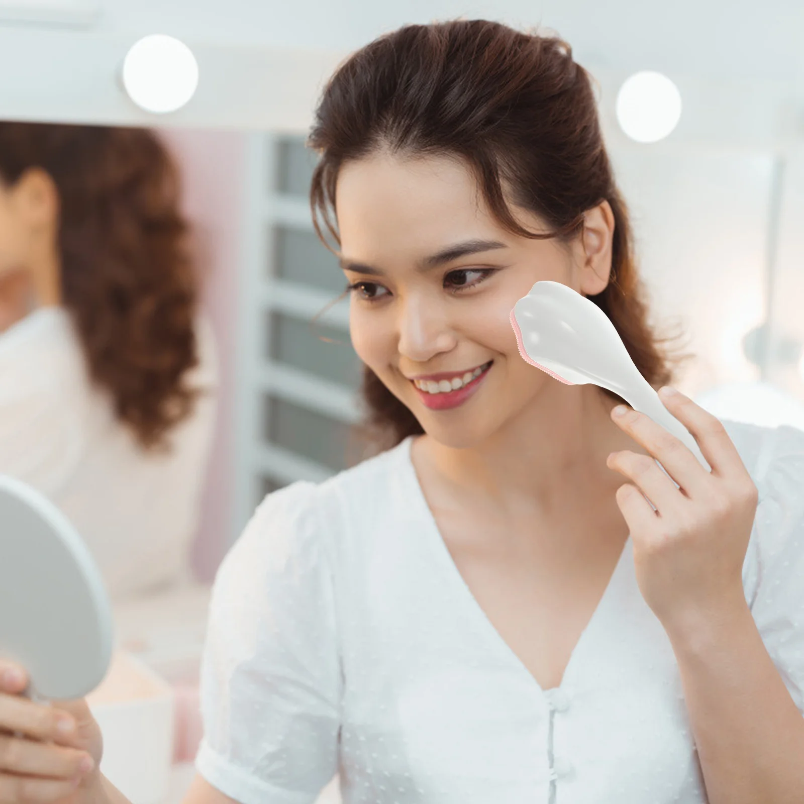 Silicone Face Brush Flat Head Cozy Food Grade Material Facial Cleansing Tool Deep Blackhead Removal Exfoliation Massager