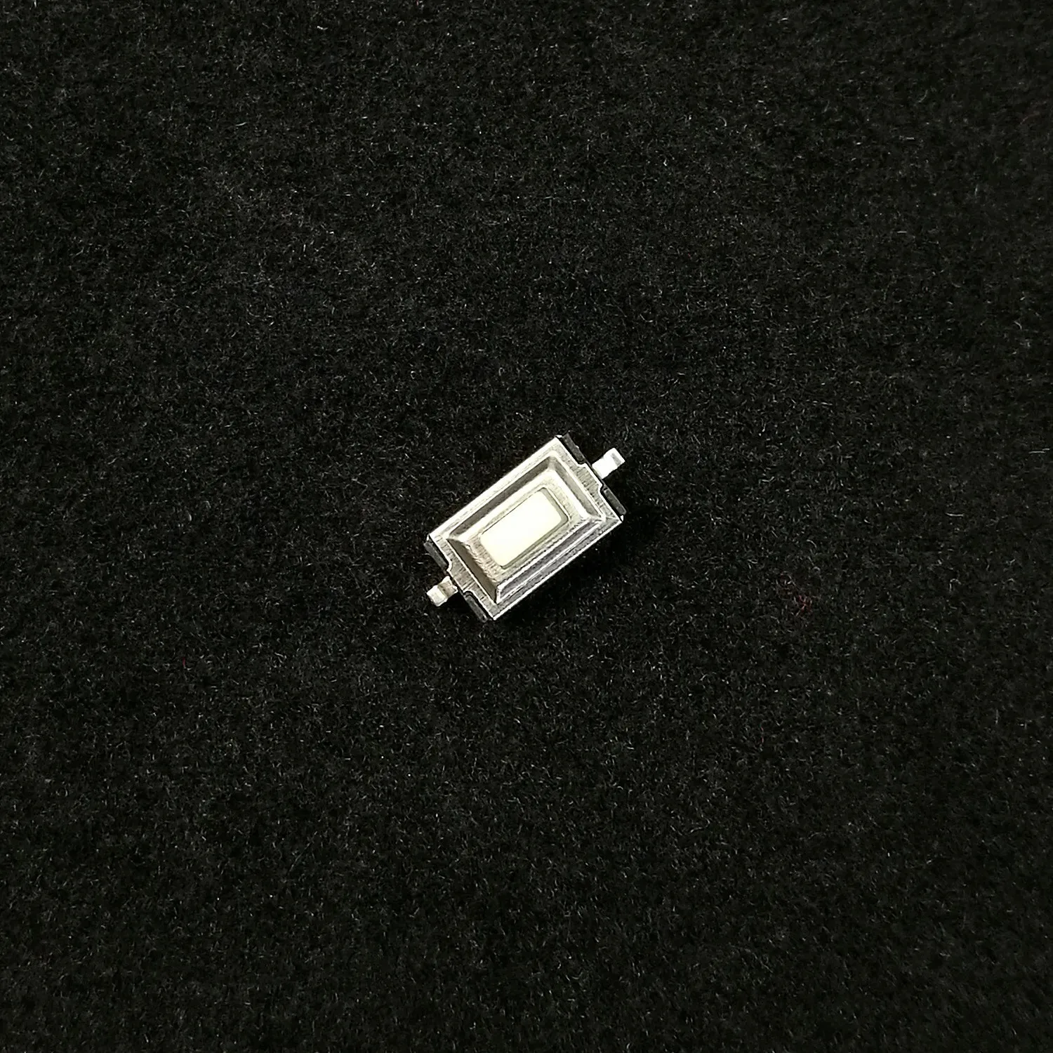 Interruptor do tato da tartaruga SMD 2Pin, 3x4x2 3x6x2.5mm, 2 pés estão eretas com pilares, botão Mini - Micro Touch