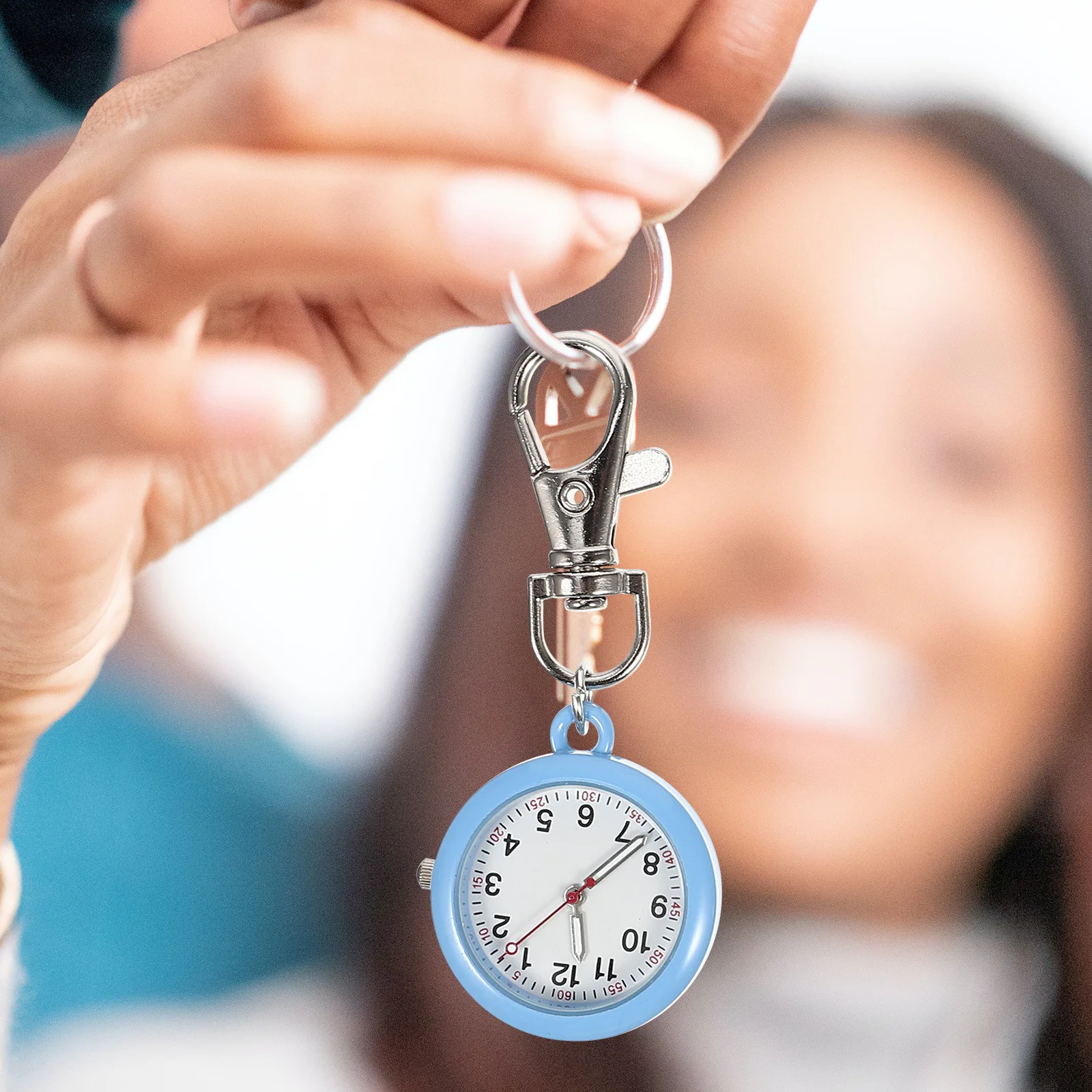 4 قطعة ساعات ممرضة مضيئة ساعة جيب المفاتيح كليب على للممرضات الأطباء المحمولة معلقة ساعة قلادة مستديرة صغيرة #5
