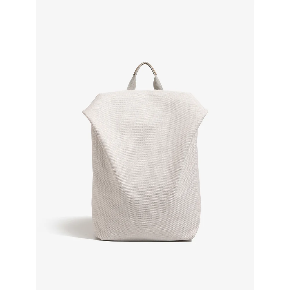 mochila-ligera-y-transpirable-con-doble-correa-para-los-hombros-de-gran-capacidad-ideal-para-el-dia-a-dia-viajes-resistente-al-agua-de-uso-casual-y-con-compartimento-para-portatil-perfecta-para-la-escuela