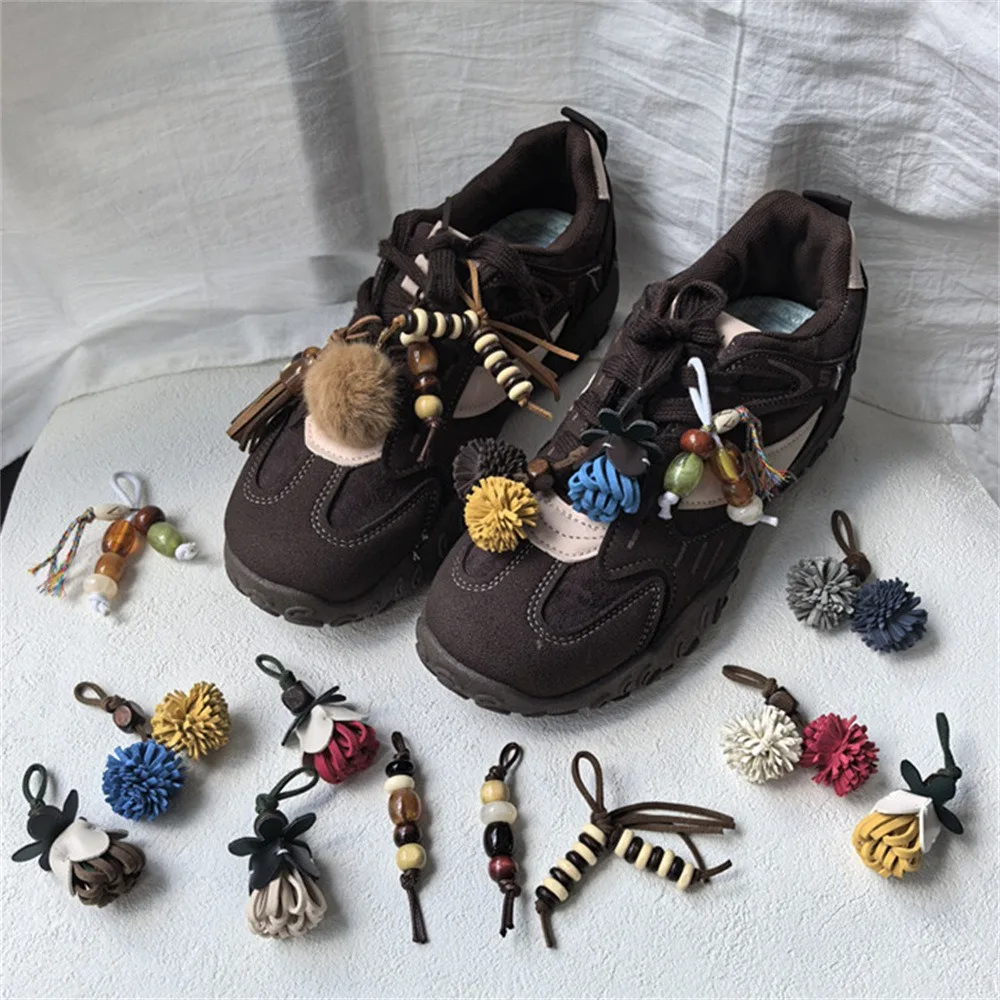Maillard Schnürsenkel Blume Tannenzapfen Pom-Pom Quaste mit Holzperlen Känguru Charm Einzelpackung Sneaker Schnürsenkel Zubehör – Detail 6