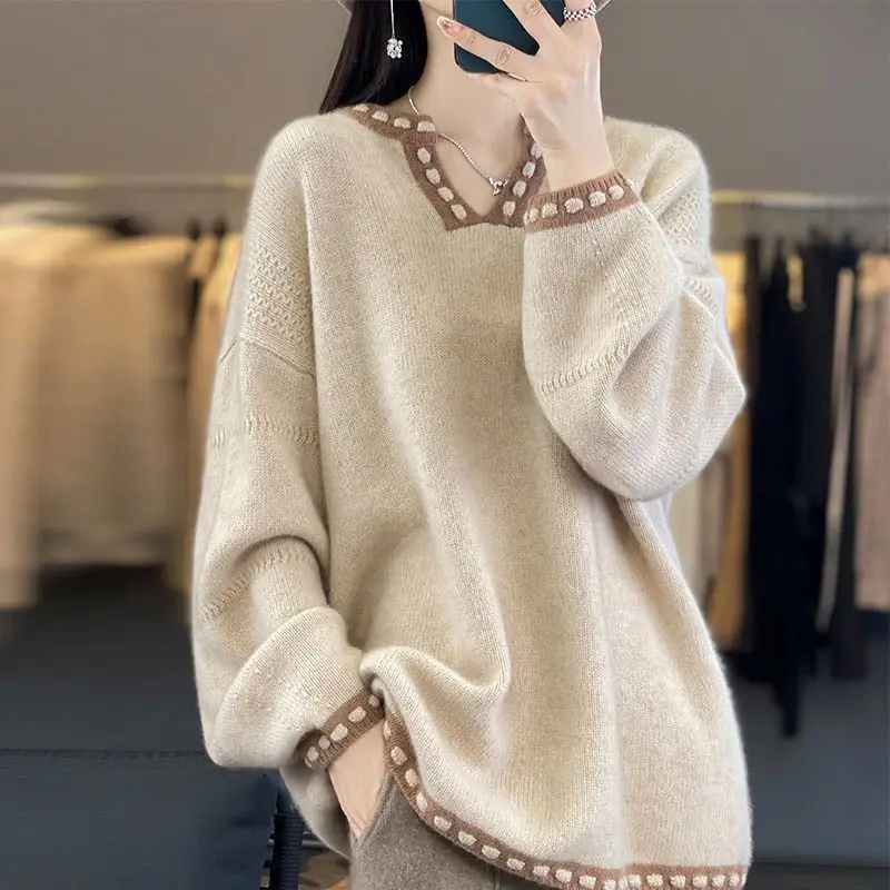 Color Blocking Versatile V-neck Knitted Sweater for Women Western-style Korean Version Loose and Lazy Style Sweater Base Sweater