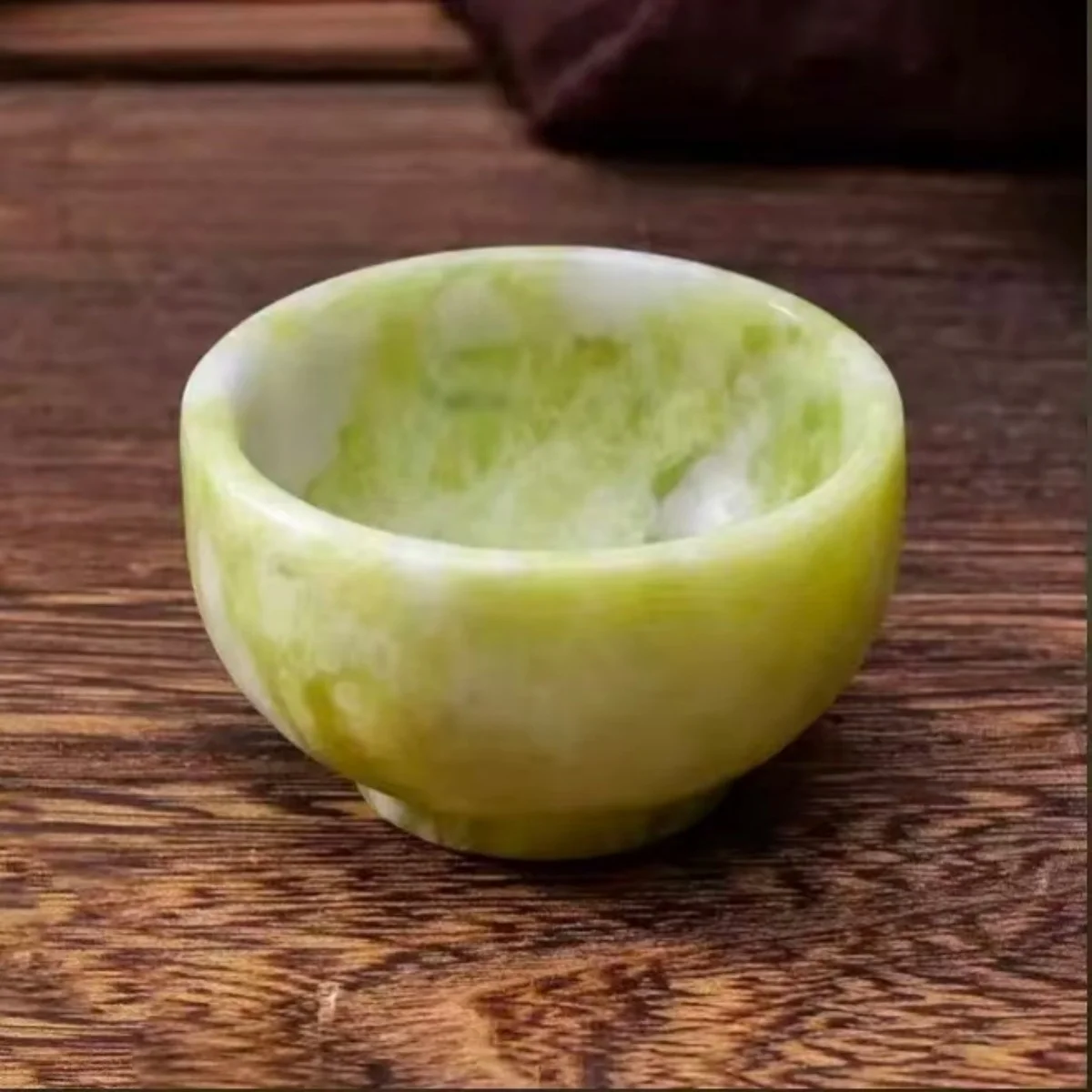 Natural Lantian Jade Tea Bowls, Quartz Crystal Jade Hand-Polished Tea Cups, Mineral Healing Ornaments