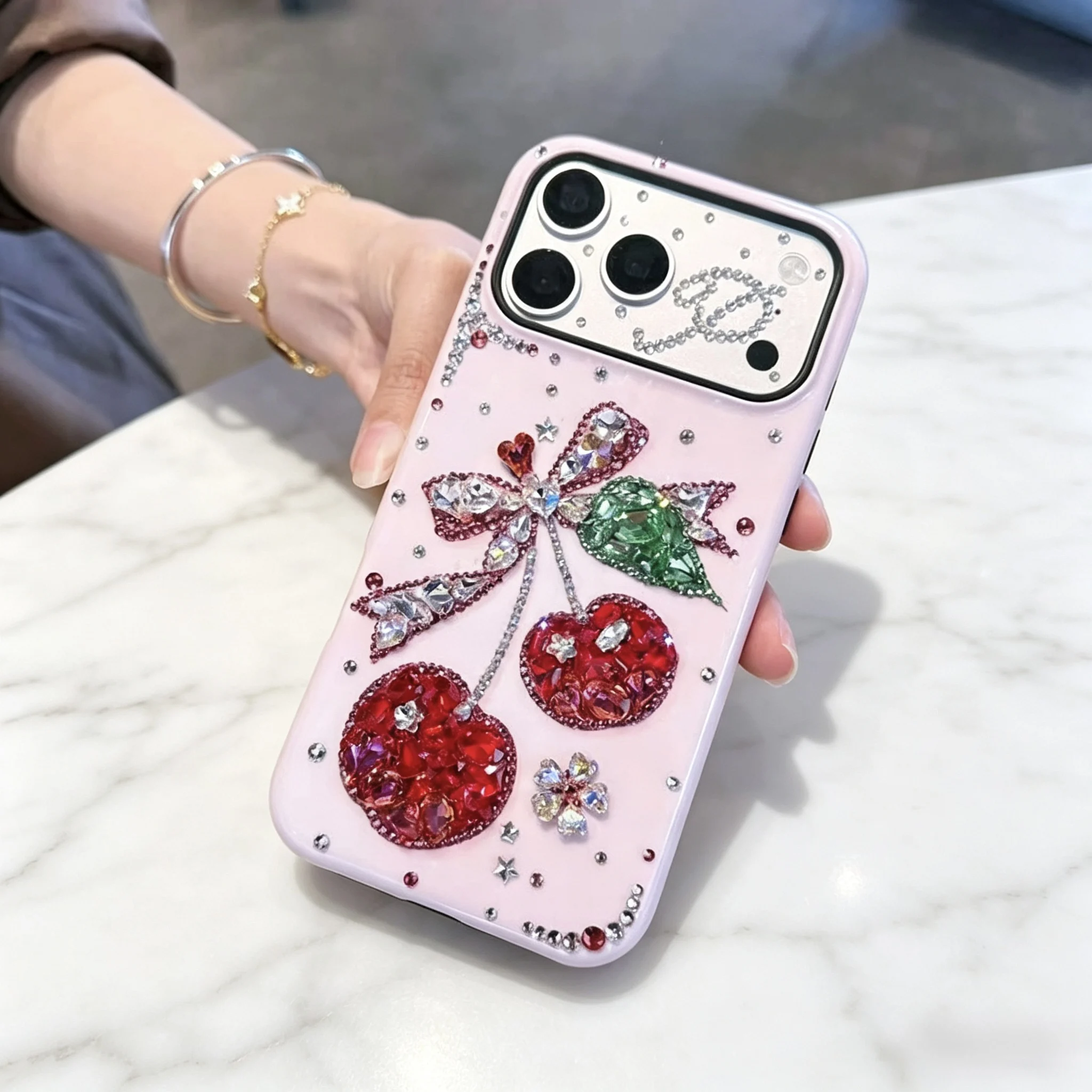Red cherry rhinestone phone case, suitable for Apple phones
