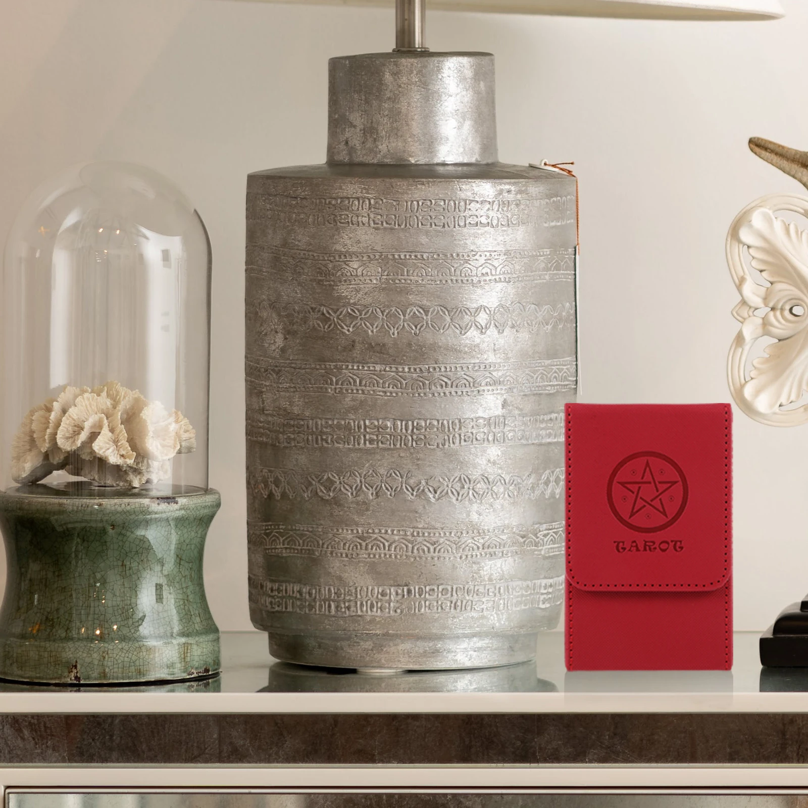 

Tarot Card Holder Storage Box Container Simple ganizer Case PU Games Cards Box Portable Table Runner Small Easy Clean