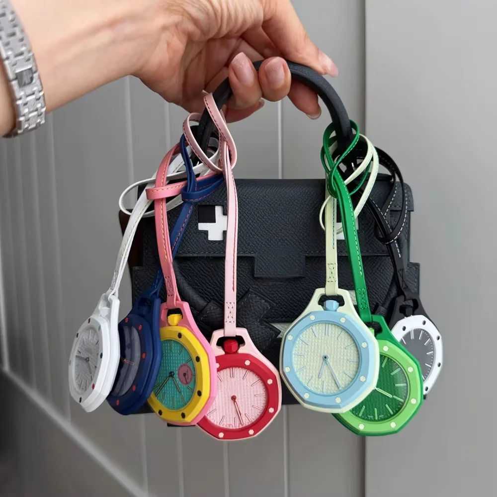novo-relogio-de-bolso-octogonal-estilo-pop-de-26-anos-com-movimento-de-quartzo-cor-doce-com-logo-ap