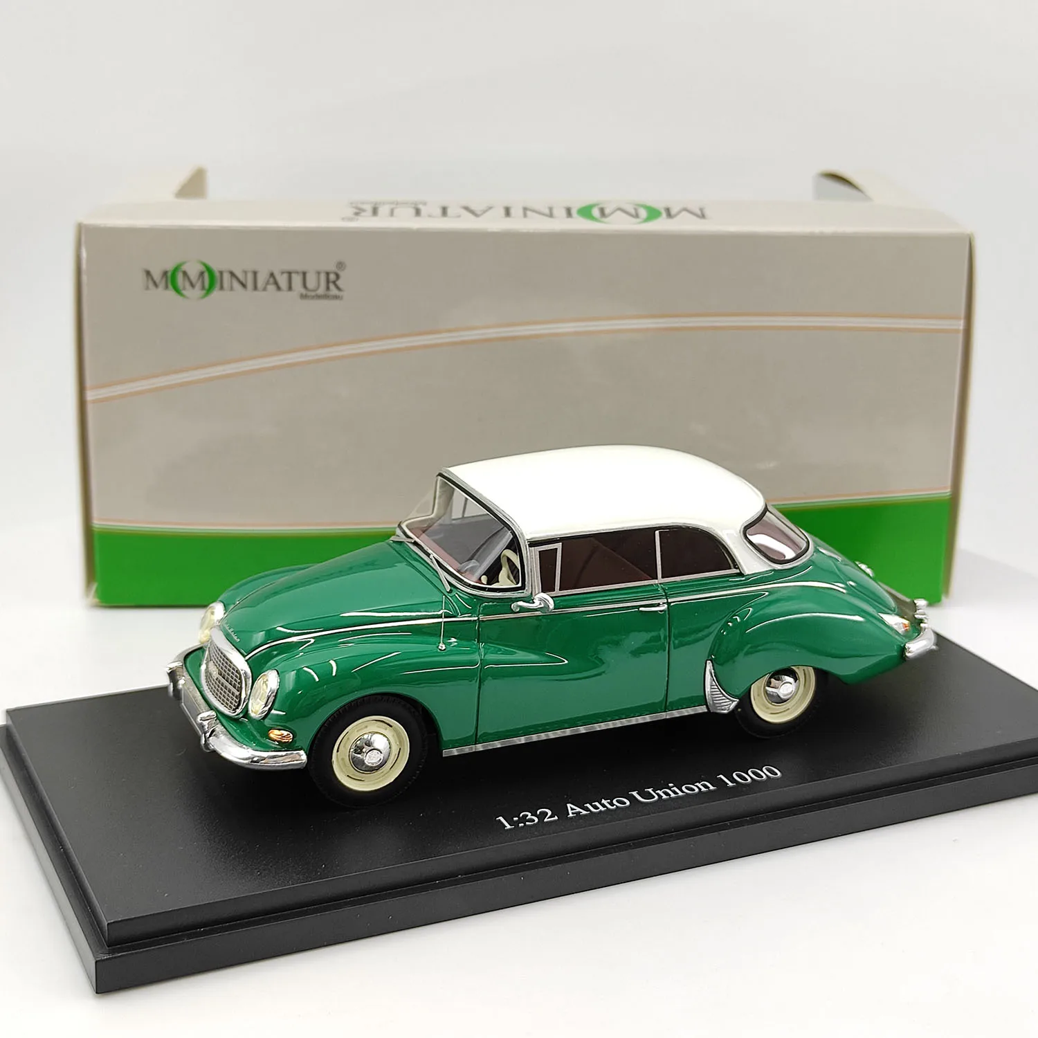 

MOMINIATUR 1/32 Scale Auto Union 1000 Green Resin Car Model Collectible Toy Gift Souvenir Display Ornament