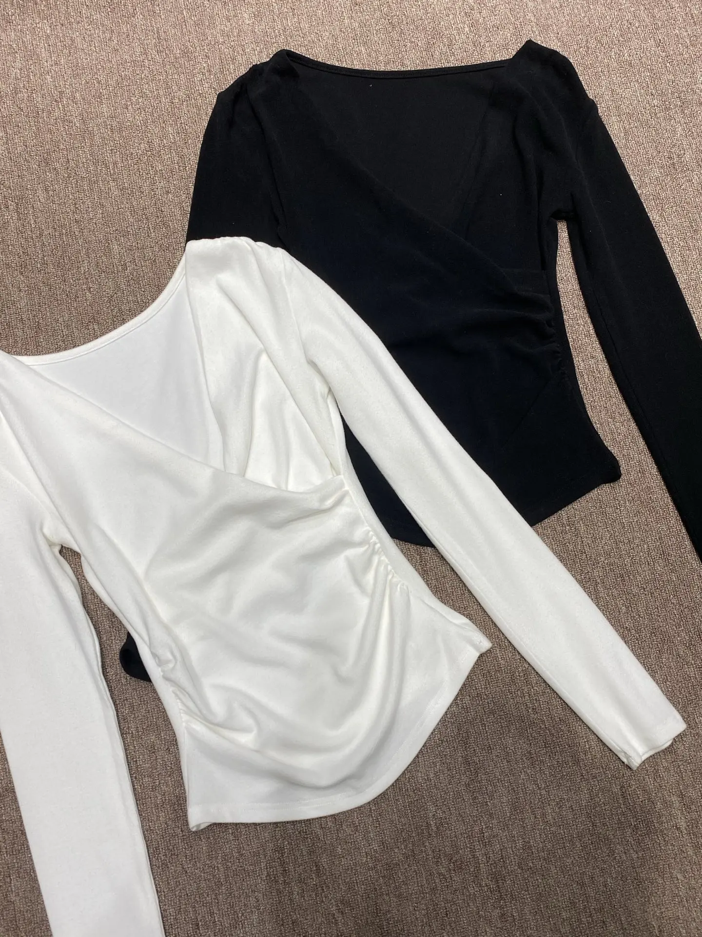 

Женский облегающий вязаный свитер с V-образным вырезом и длинными рукавами, теплый базовый слой, утепленный флисом, с эффектом коррекции фигуры