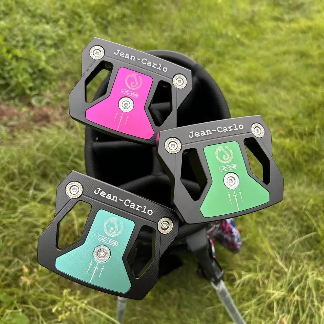 

Jean Carlo Golf Putter – High Precision Putter for Improved Accuracy and Control