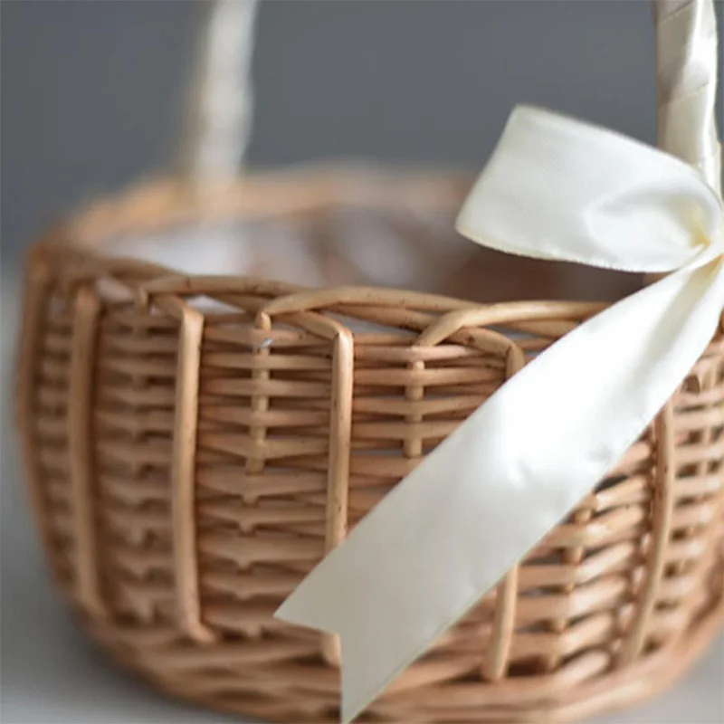 Ślubny kosz na kwiaty Druhna Flower Girl Basket Vintage Ręcznie tkane rekwizyty ślubne