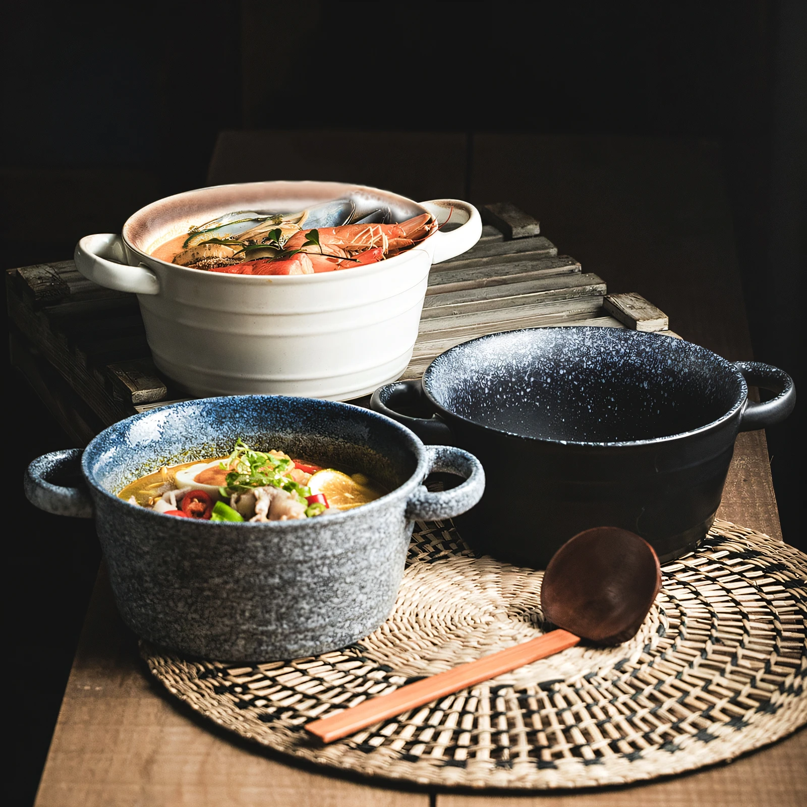Double-ear Soup Bowl Large Ceramic Soup Pot for Home Use Japanese-style Large Bowl for Instant Noodles
