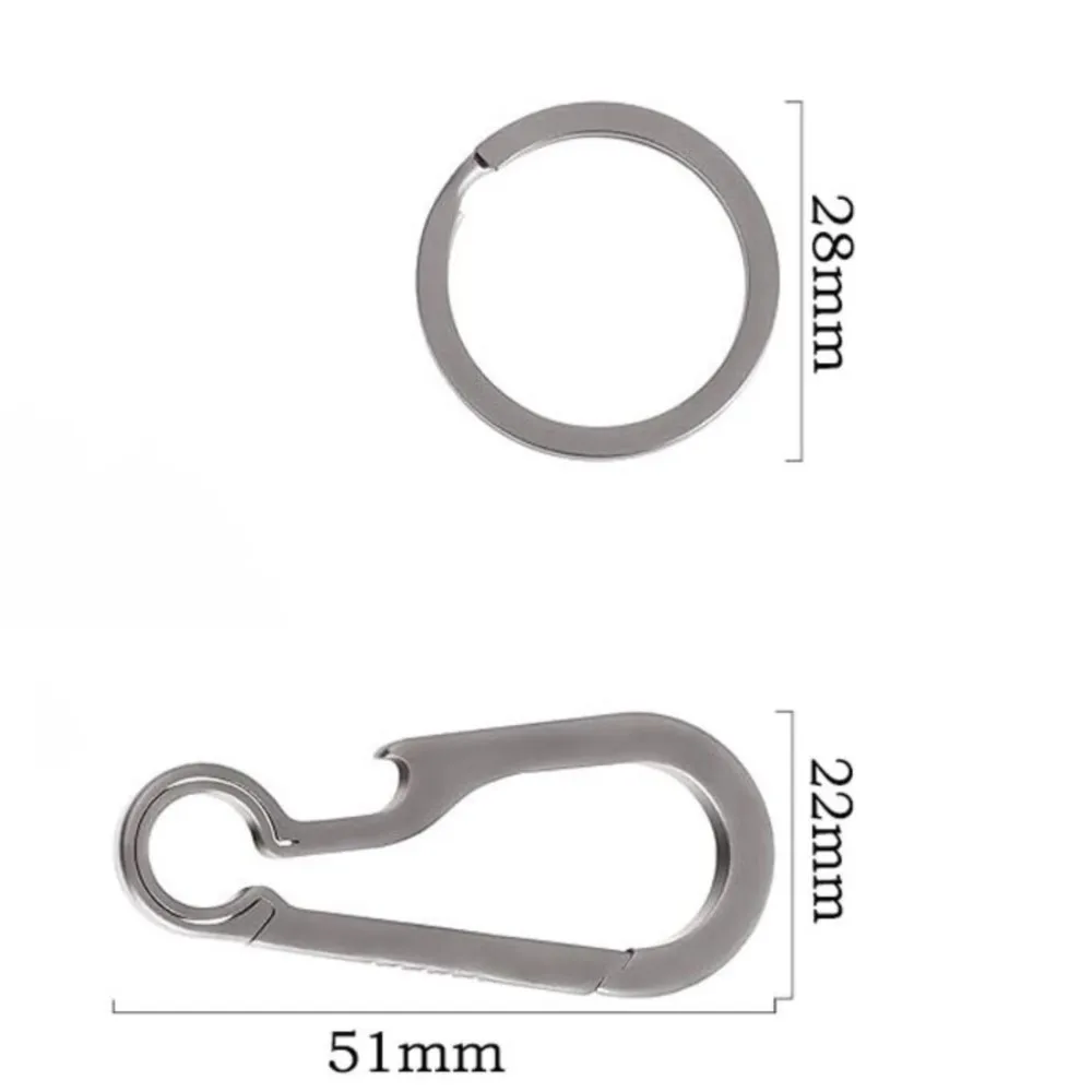 LLavero de aleación de titanio con hebilla de Tiranio, accesorios colgantes para llavero de coche con abridor de botellas, herramientas para exteriores, 1 ud.