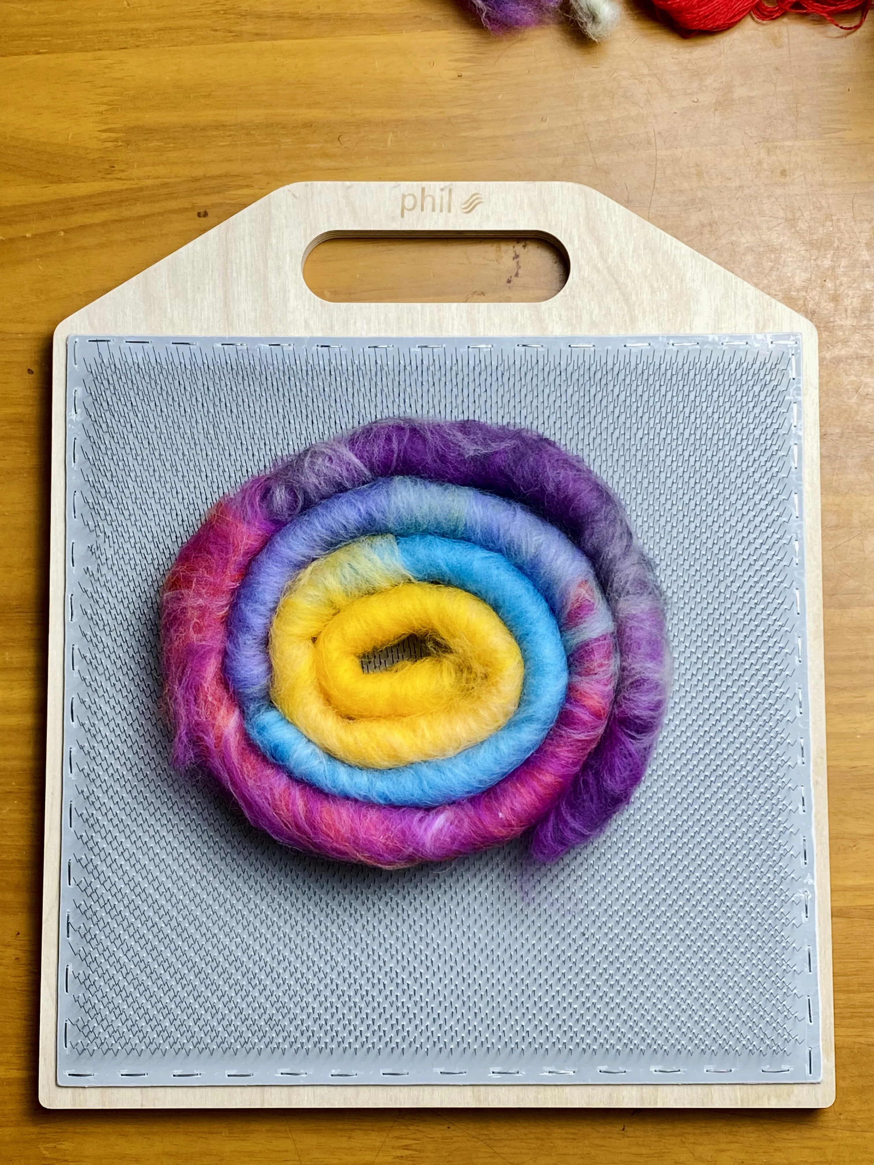 

Fiber Blending Board 25*25cm for DIY Crafts And Mixing Fibers, Felt Art Projects, Carding Brush Set