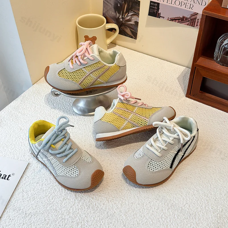 

2025 Children's Spring New Sports Shoes Single Mesh Breathable Soft Sole Anti Slip Comfortable Lightweight Fashion Casual Shoes