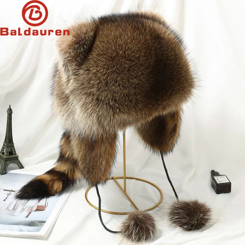 Lady Real Raccoon Fur Cap Tail Women Natural Raccoon Fur Caps Ushanka Hats for Winter Thick Warm Ears Fashion Bomber Pom Pom Hat