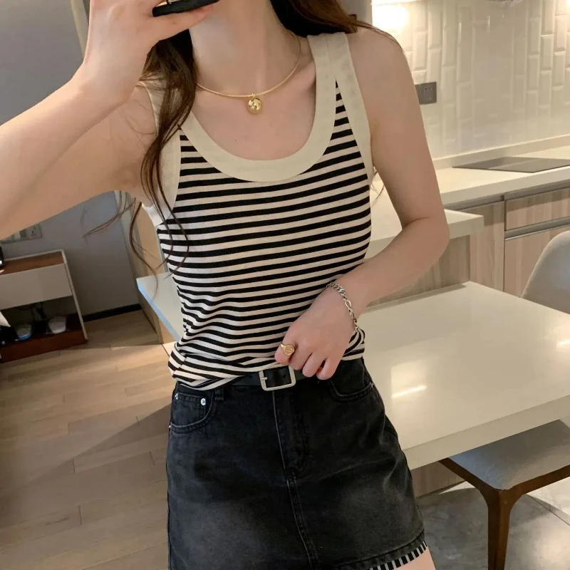 Summer New Korean Striped Tank Tops Off Shoulder Sleeveless Slim Contrast All-match Trend T Shirts Sweet Fashion Women Clothing