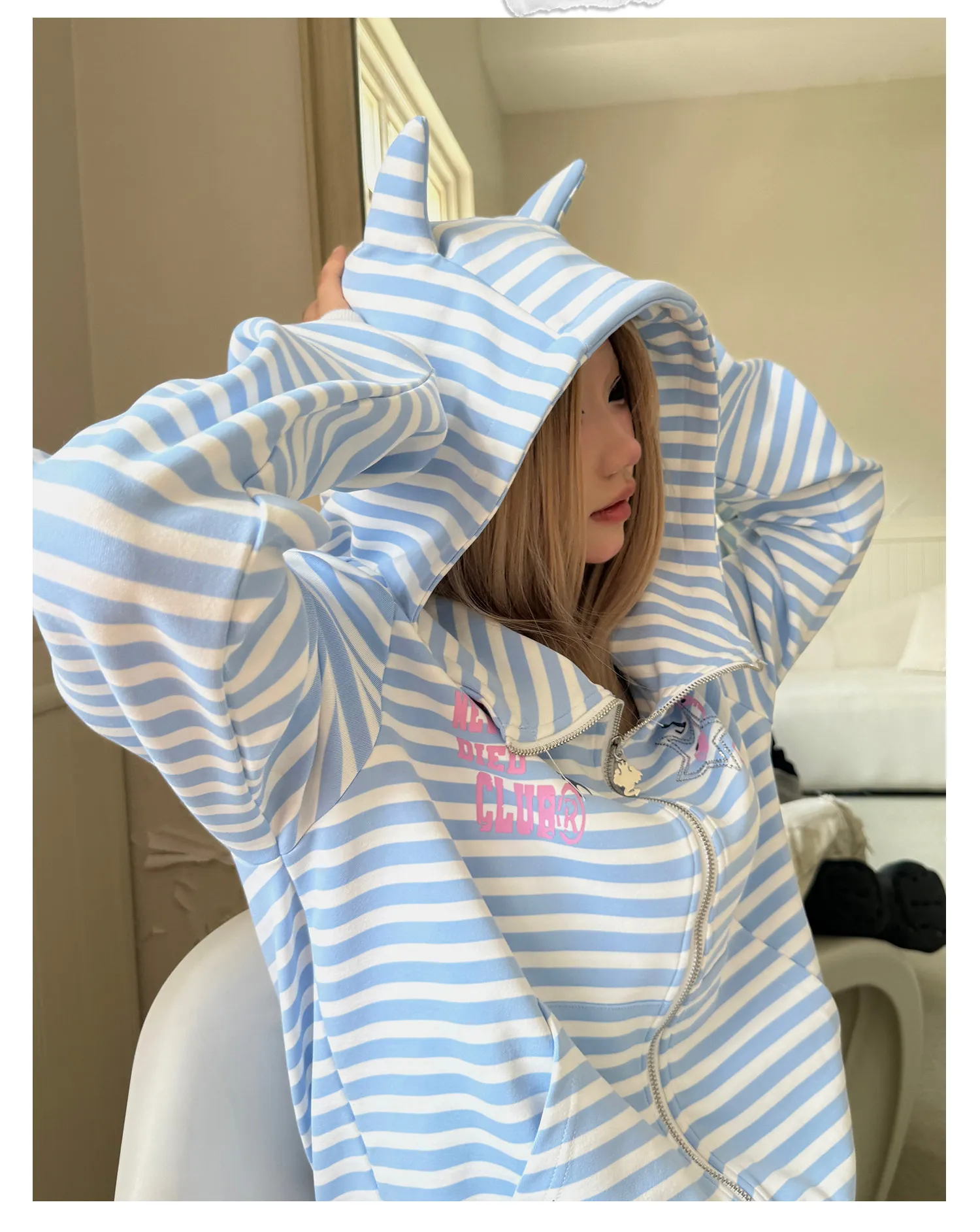 2026 Spring New Slim-fit American Style Hooded Sweatshirts Women's Short Long-sleeved Striped Cardigan Jacket Zip Up Hoodie
