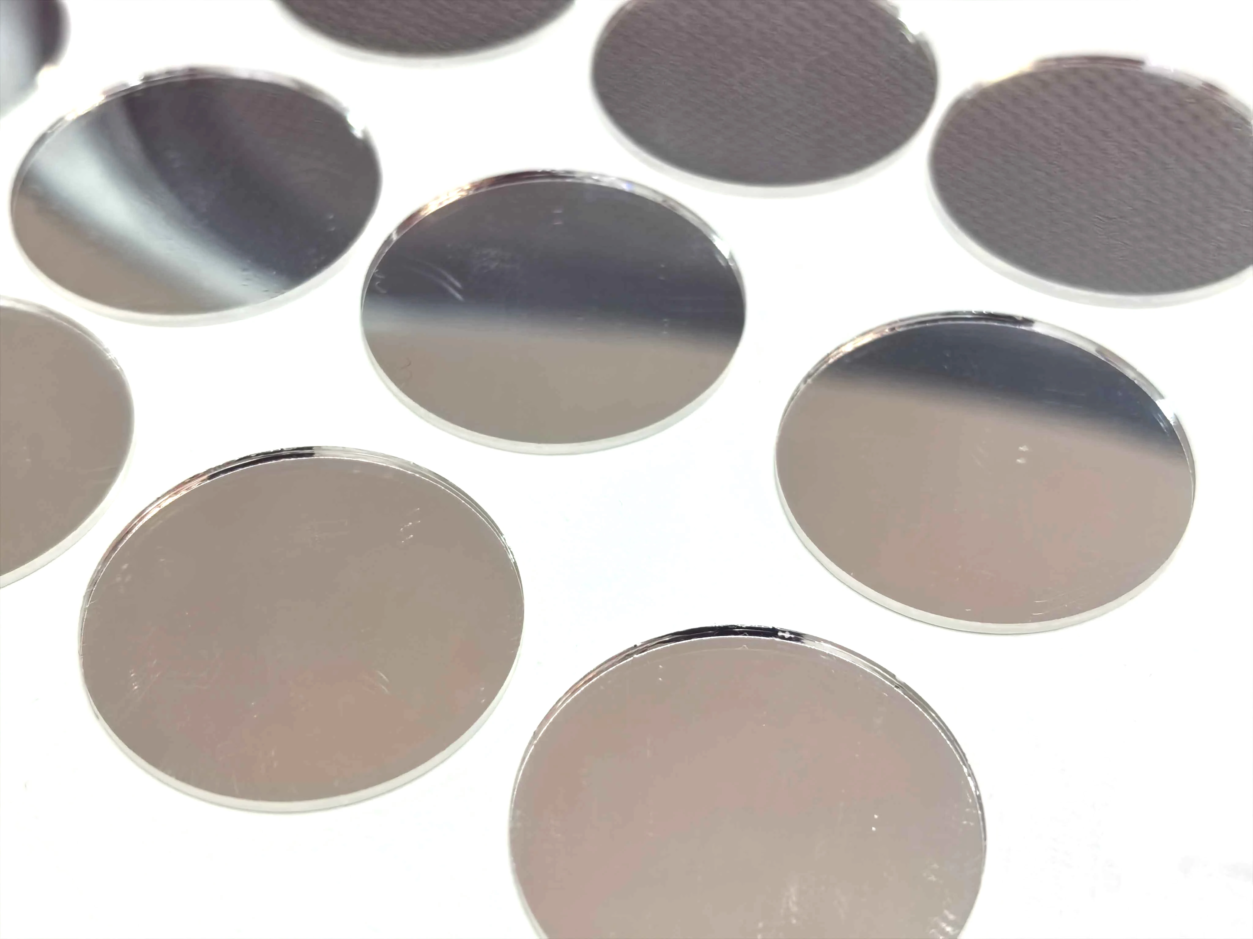 905nm Band Pass Filter Bandwidth 30nm 40nm Round Diameter 25.4mm 32mm Thickness-1.0mm 1PCS