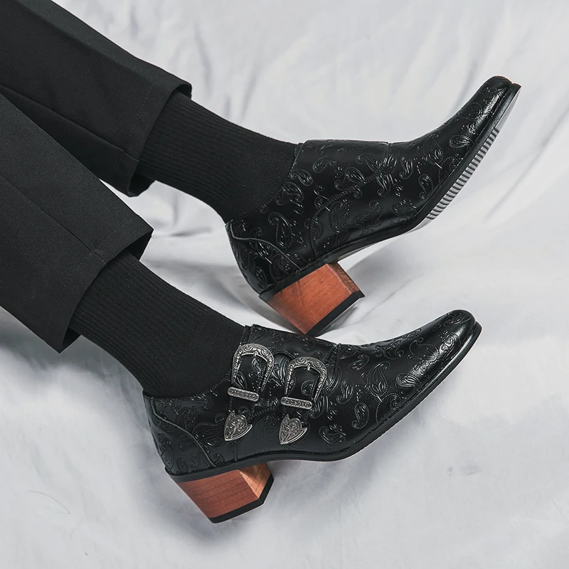 

Мужские кожаные туфли с острым носком, увеличивающие рост, на высоком каблуке, коричневый узор, классическая мода, большой размер 46.