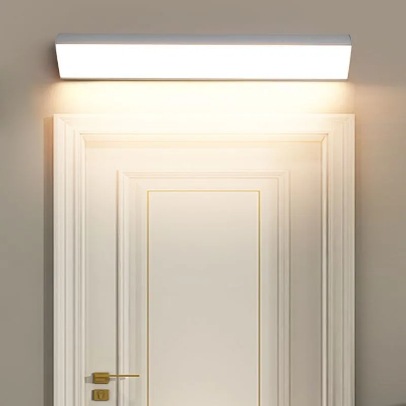 Charging induction, wiring-free door headlight, door wall light, door headlight