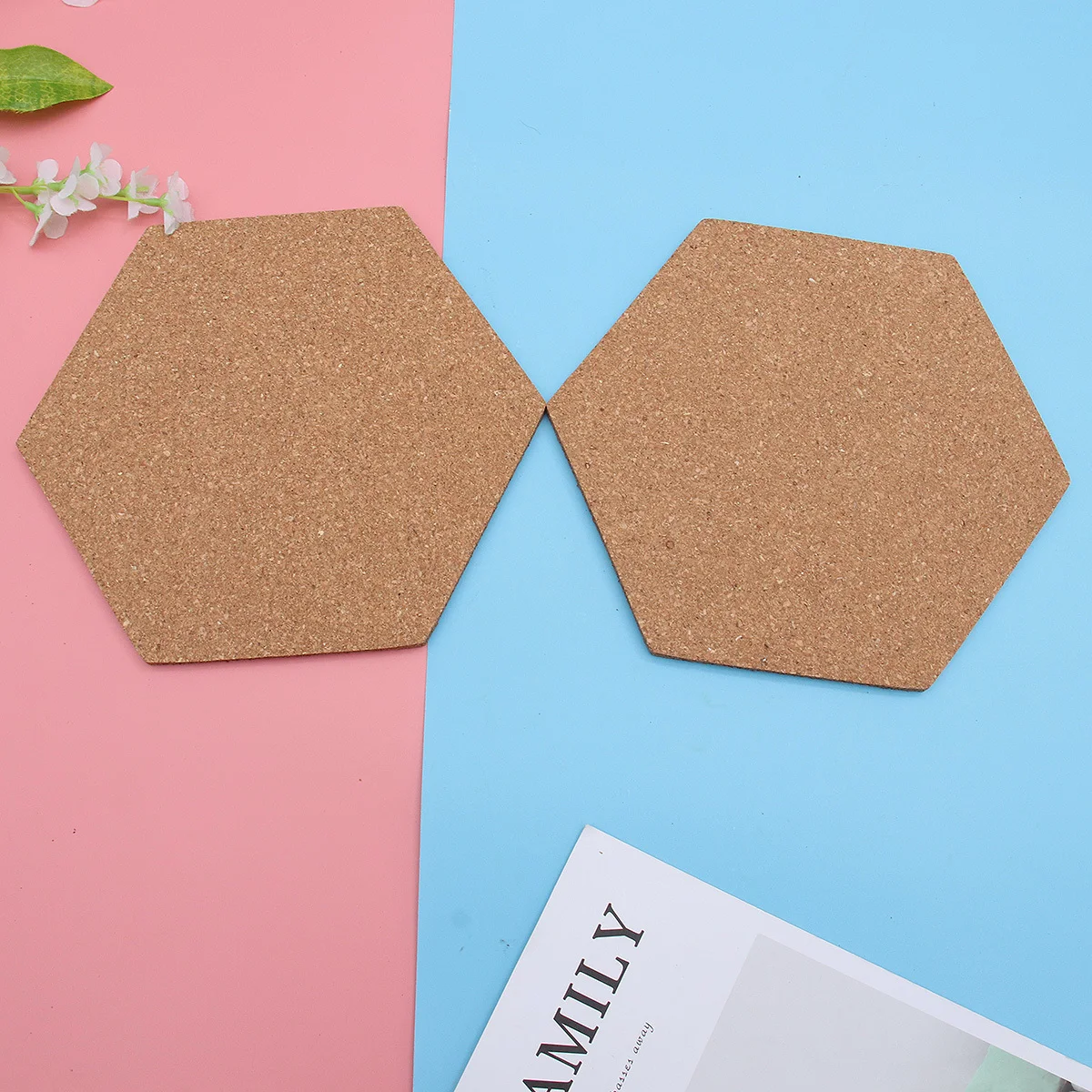 8Pcs Cork Board Message Board Hexagon Wood Wall Organizer Self Stick Background for Pictures Files Modern Decoration