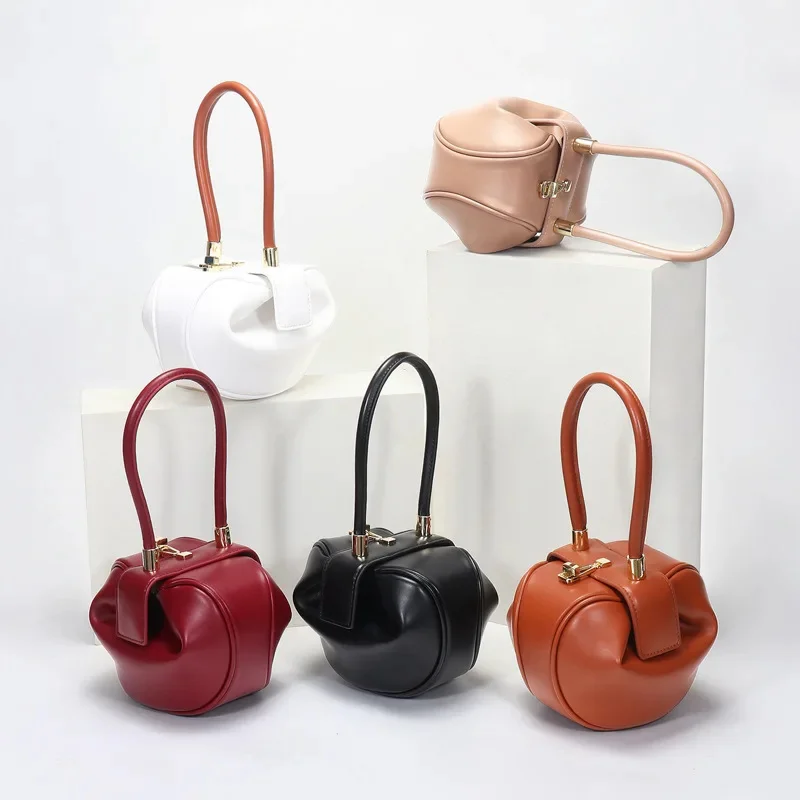 2024 New Fashion Leather Handbag Ladies Designer Korean Dumpling Shoulder Mobile Phone Wallet Small Wonton Bag Women