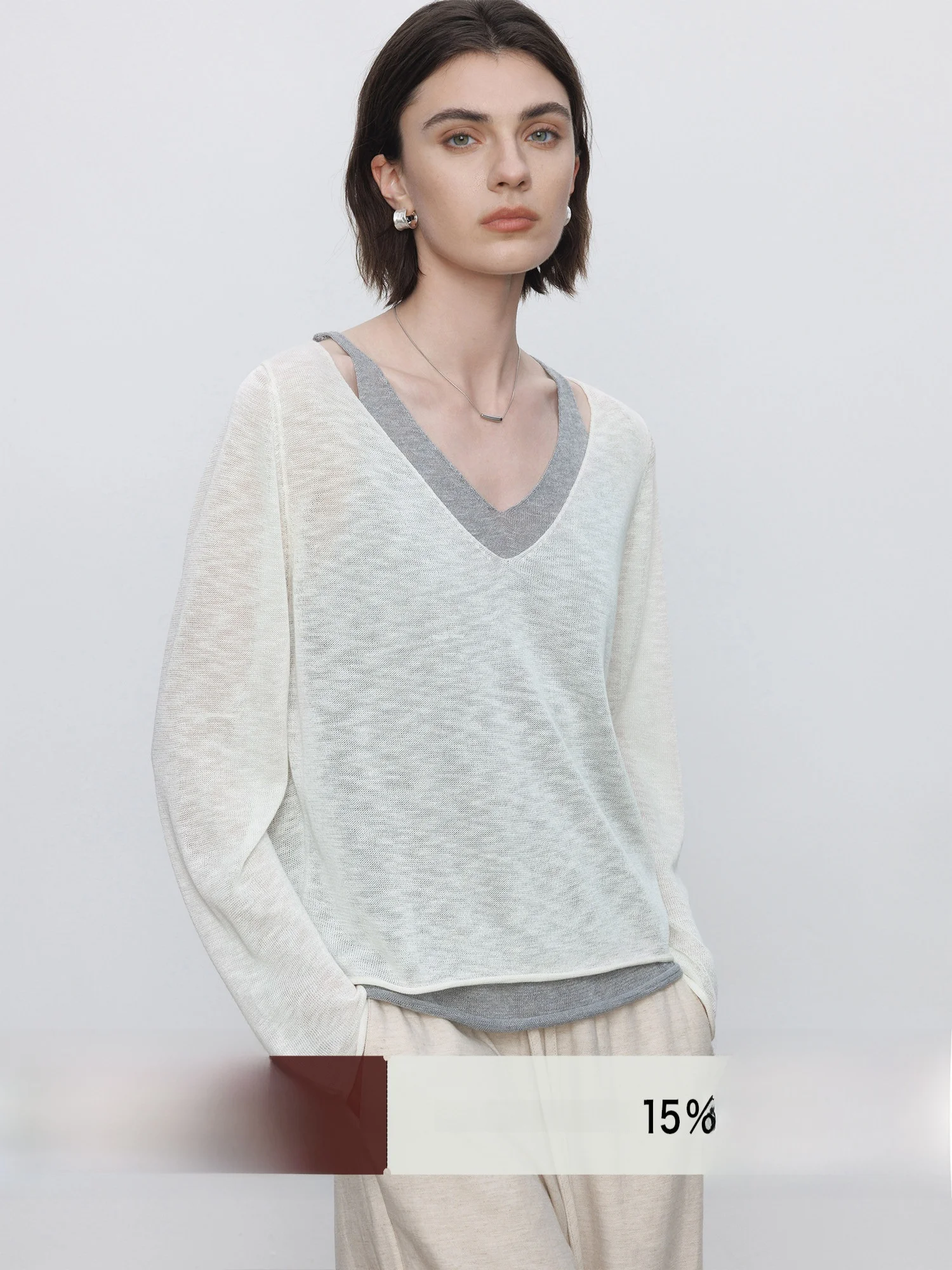 

Ladies Casual Style V-Neck Long Sleeve Knitted Top Fake Two-Piece Comfortable Spring Summer New Design Polyester Fiber