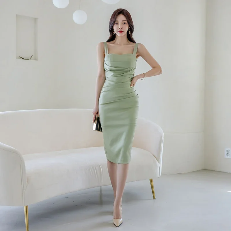 Abiti Midi in raso verde per le donne 2024 estate bretelle con colletto quadrato francese pieghe coreano elegante moda sottile vestiti femminili