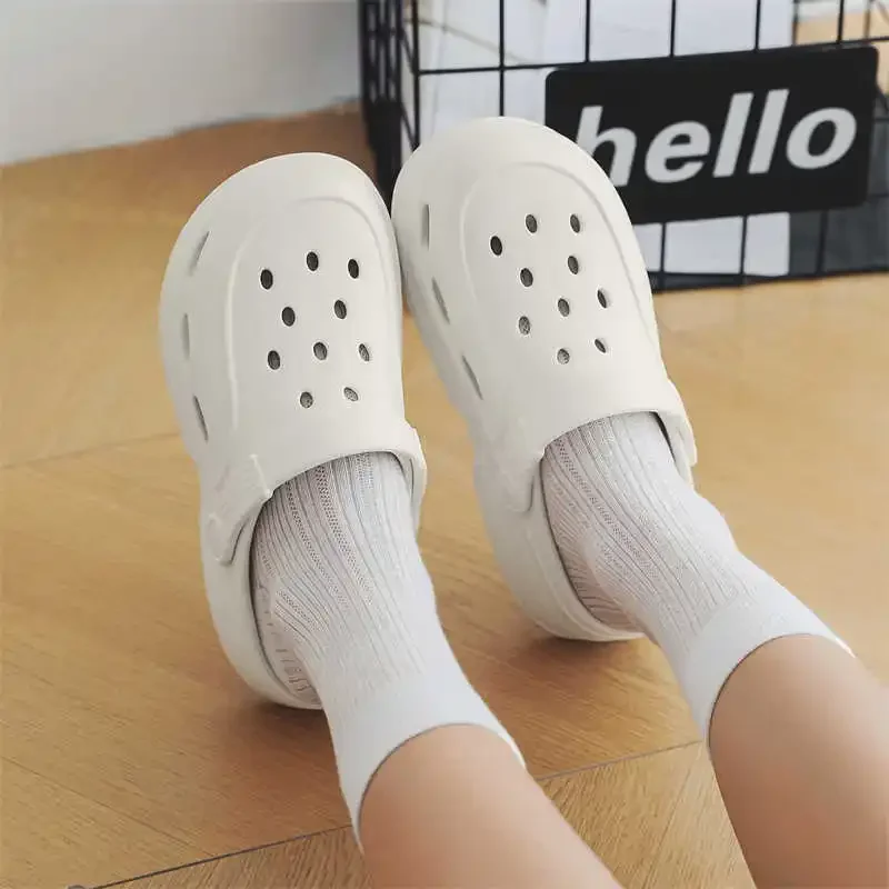 

Light Weight Anti-skid Anti-slip Bath Slipper Female Shoes Flat Sandals For Women Sneakers Sport Teniz Super Sale Models