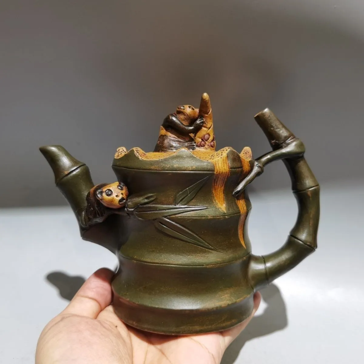 7in Chinese Yixing Zisha Green Natural Clay Handmade Panda Bamboo Teapot Limited