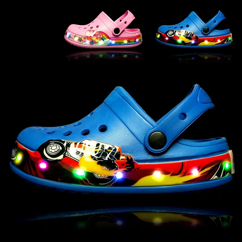 LED Flashing Girl Boy Kids Sneaker Hole Sandals First Walker Children\'s Boots In Summer Hollow Baby Beach Shoes