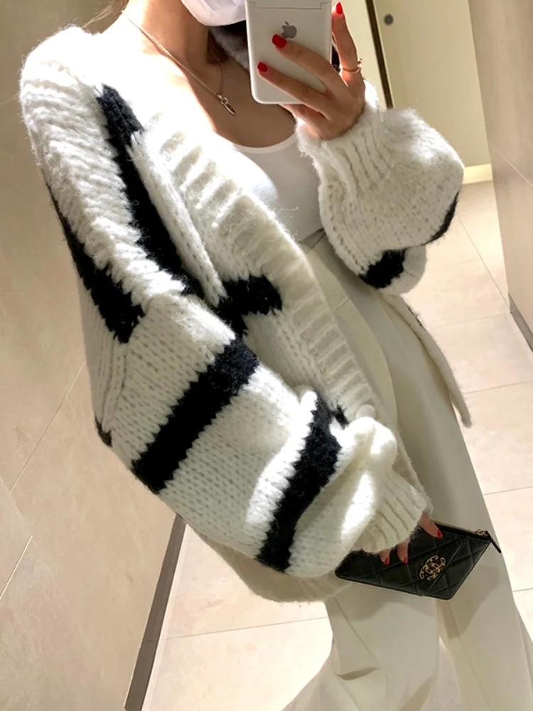 

Thiened свободный вязаный свитер с v-образным вырезом, женский кардиган, полосатая цветная блузка, осень-зима, модная повседневная одежда, весна-лето