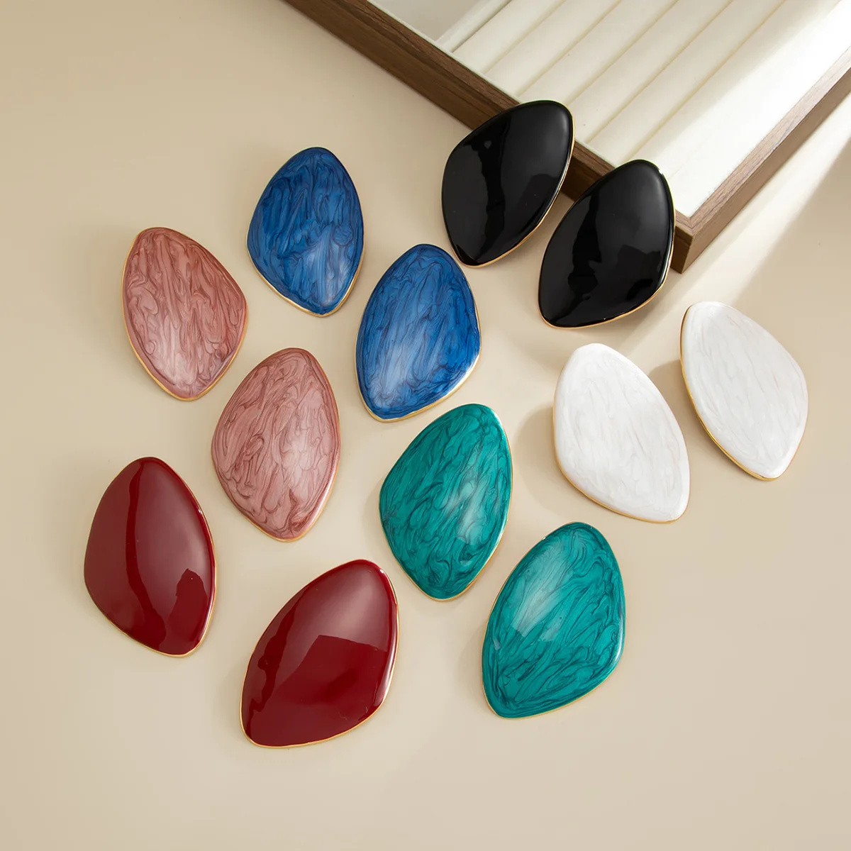 Thumbnail 4 - #59 Most Reviewed Stud Earrings